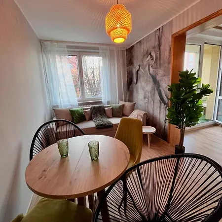 Urban Jungle Sanctuary- Designerski Blisko Starego Miasta By Avalon Atelier Lejlighed Gdańsk